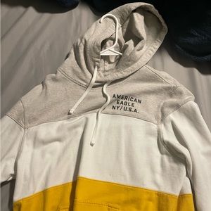 American Eagle Sweatshirt